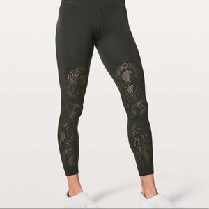 Lululemon Reveal 7/8 Tight